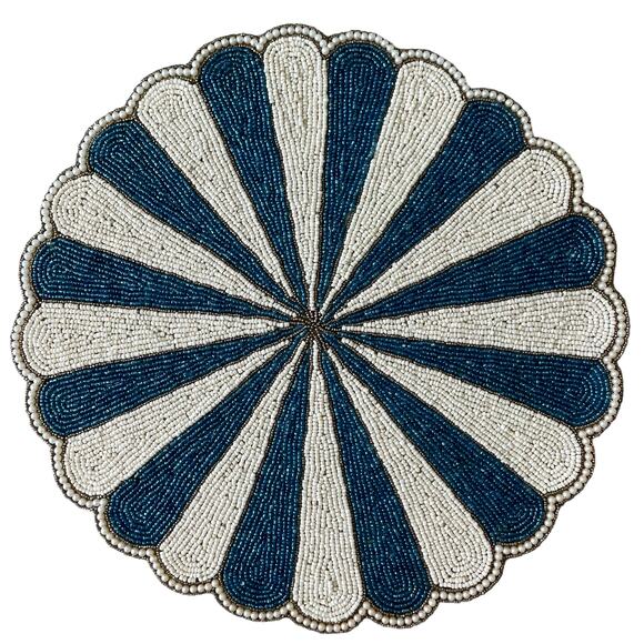 TIRAMISU Hand Glass Beaded Placemat Charger Round Scalloped Edge Blue Cream NEW - Picture 9 of 9